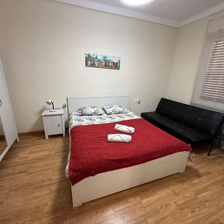 Cesar Apartment Alicante Eksteriør billede