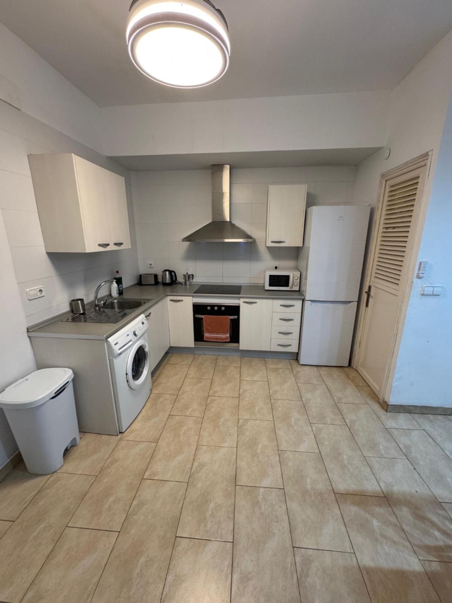 Cesar Apartment Alicante Eksteriør billede